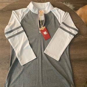 NWT 3/4 lnght sleeve golf pullover Very functional